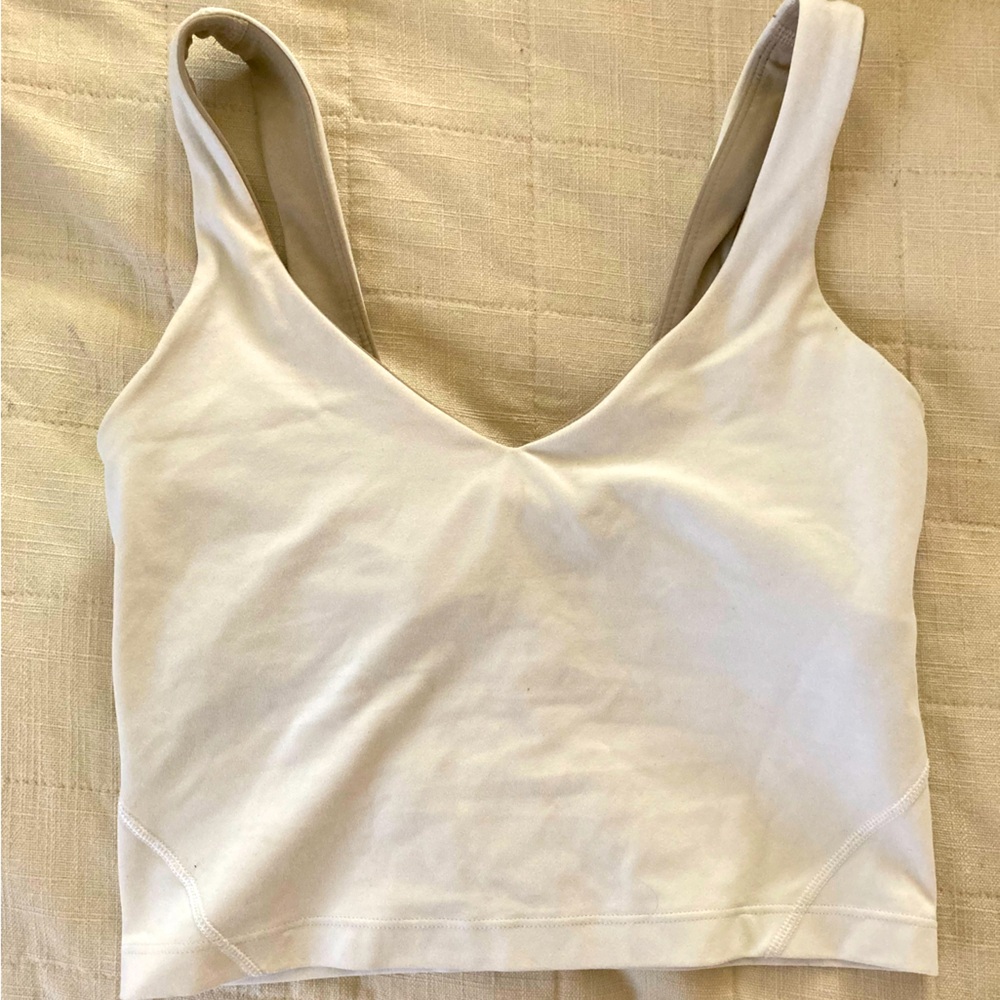White Align Tank Lululemon
Size: 2
Condition: barely used